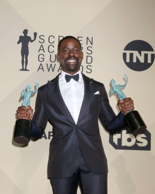 aktör Sterling K Brown