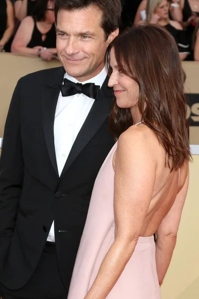 Jason Bateman, Amanda Anka — Stok fotoğraf