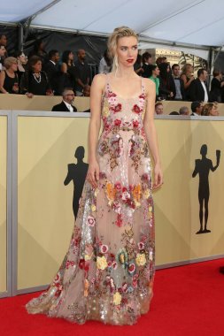 Los Angeles - 21 Ocak: Vanessa Kirby basın odası, Los Angeles, Ca üzerinde 21 Ocak 2018 tapınak Auditorium at 24th Screen Actors Guild Awards-