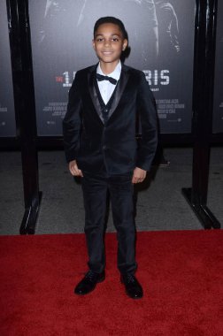 aktör Paul-Mikel Williams