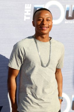 şarkıcı Blair Perkins 