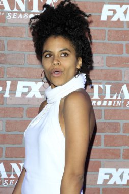 actress  Zazie Beetz 