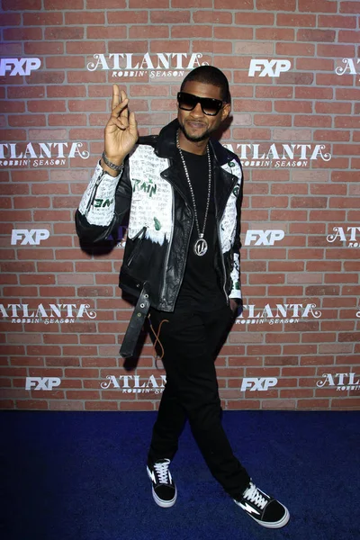 Usher at the "tlanta Robbin" LA Premiere Screening — Stock Photo, Image