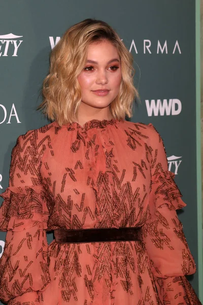 Skådespelerskan Olivia Holt — Stockfoto