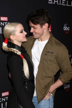 Cameron, Thomas Doherty güvercin