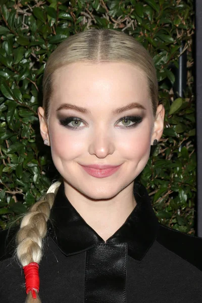 Actrice Dove Cameron — Photo