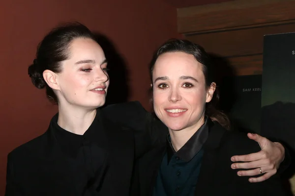 Emma Portner, Ellen Page — Photo