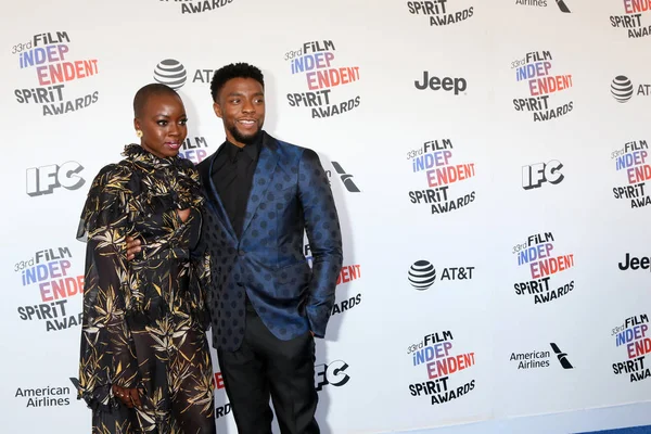 Danai Gurira, Chadwick Boseman — Stock Photo, Image