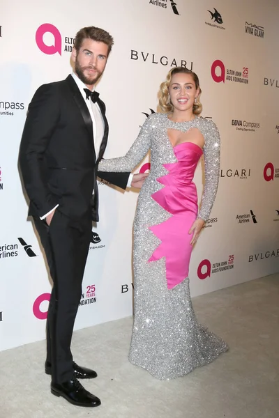 Liam Hemsworth, Miley Cyrus — Fotografia de Stock