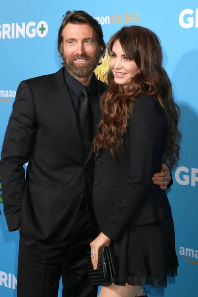 Sharlto Copley, Tanit Phoenix — Zdjęcie stockowe