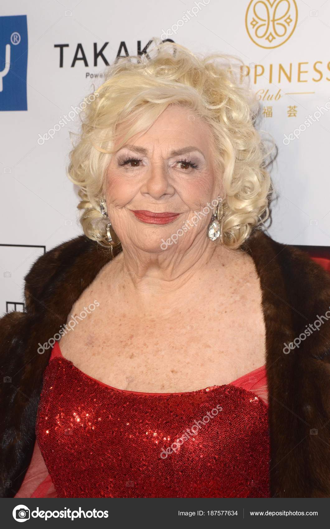 2019 year - Renee Taylor 2019 year