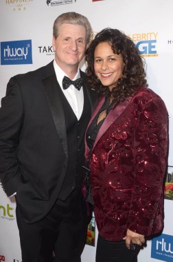 Roger Neal, Lynn Neal 