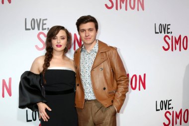 Katherine Langford, Nick Robinson