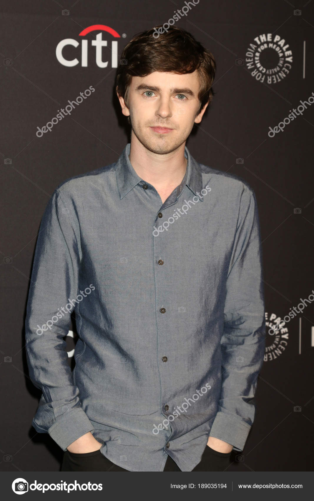 フレディ ハイモア写真素材 ロイヤリティフリーフレディ ハイモア画像 Depositphotos