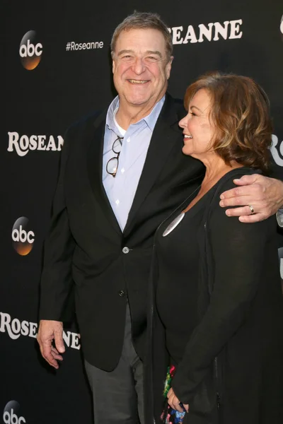 John Goodman, Roseanne Barr —  Fotos de Stock