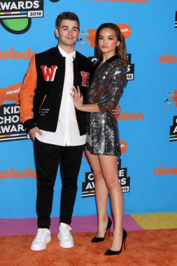  Jack Griffo, Paris Berelc