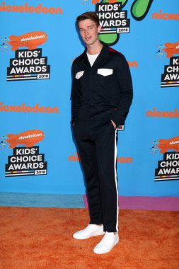 aktör Patrick Schwarzenegger