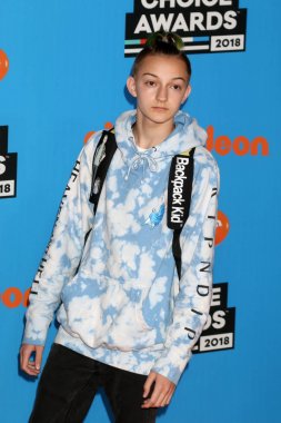  Russell Horning, sırt çantası çocuk