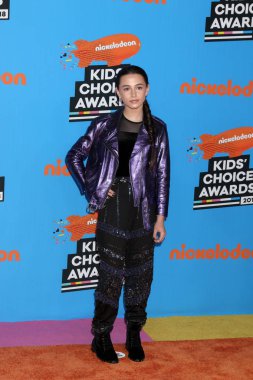 aktris gökyüzü Katz