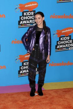 aktris gökyüzü Katz