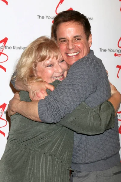 Beth Maitland, Christian Leblanc — Foto de Stock