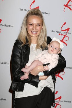 Melissa Ordway, Sophie Jolie Gaston