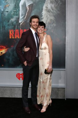  Jack Quaid, Lizzy Mcgroder 