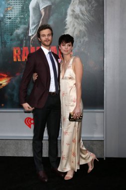  Jack Quaid, Lizzy Mcgroder 