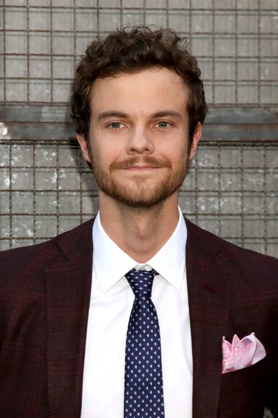 aktör Jack Quaid