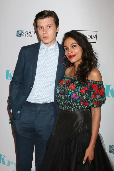 Nick Robinson, Rosario Dawson — Foto de Stock