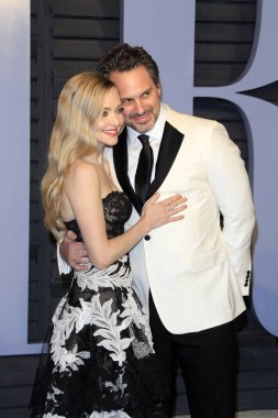  Amanda Seyfried, Thomas Sadoski 
