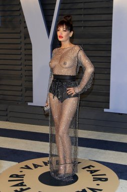 şarkıcı Bleona Qereti