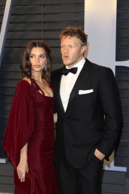 Emily Ratajkowski, Sebastian ayı-Mcclard 