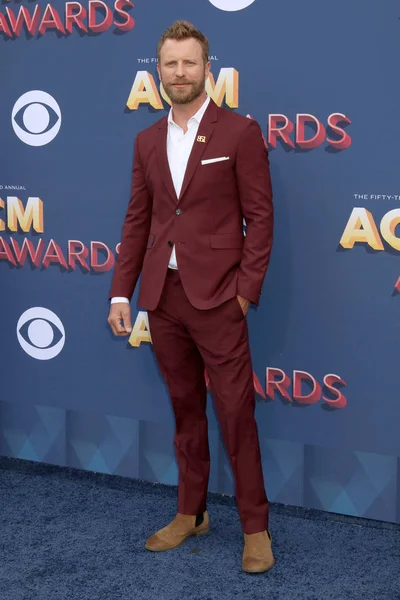 aktör Dierks Bentley