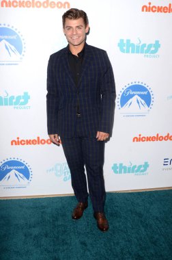 oyuncu Garrett Clayton