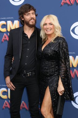 Chris Janson, Kelly Lynn