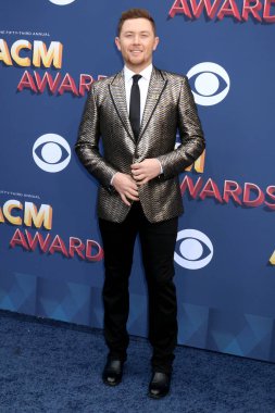 aktör Scotty Mccreery