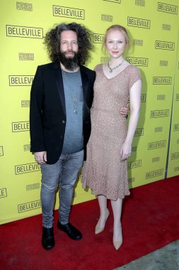 ELAN Gale, Molly Quinn