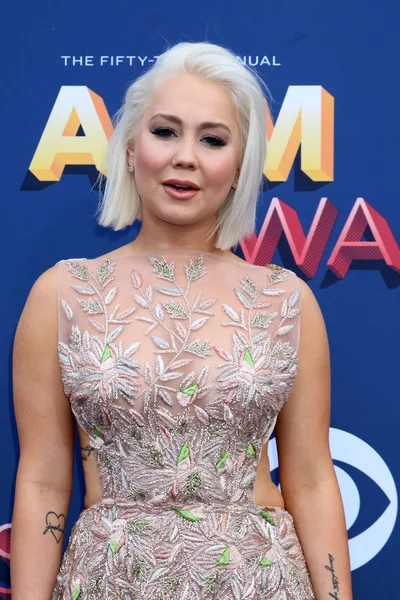 Raelynn w Akademii Country Music Awards 2018 — Zdjęcie stockowe