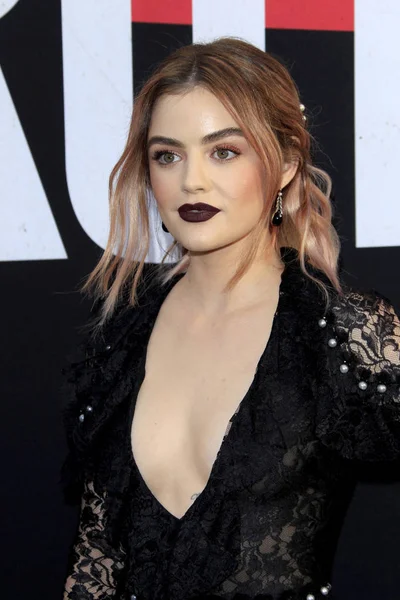 Actrice Lucy Hale — Stockfoto