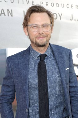 aktör Jimmi Simpson 