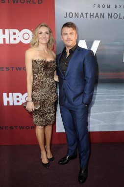 Luke Hemsworth, Samantha
