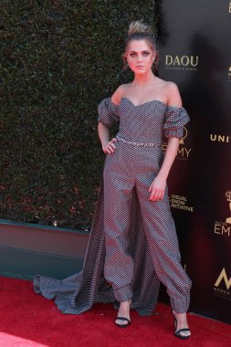 Los Angeles - 27 Nisan: Anne Winters 2018 gündüz Emmy Ödülleri - 27 Nisan 2018 tarihinde Pasadena Pasadena, Ca sivil Auditorium, yaratıcı
