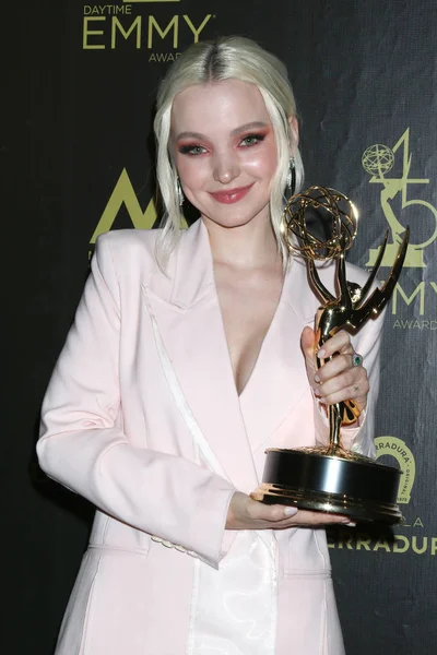 Los Angeles Kwiecień Dove Cameron 2018 Daytime Emmy Awards Pień — Zdjęcie stockowe