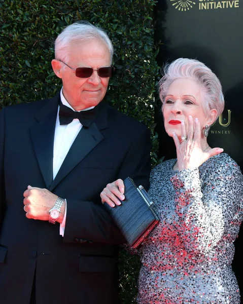 Los Angeles Apr George Bamford Jennifer Bassey Daytime Emmy Awards — Fotografia de Stock