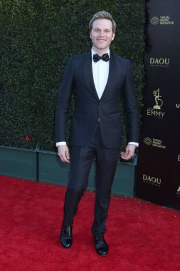 Los Angeles - 27 Nisan: Van Hansis yaratıcı üzerinde 27 Nisan 2018 Pasadena Pasadena, Ca sivil Auditorium, 2018 gündüz Emmy Ödülleri-