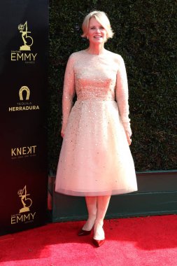 Los Angeles - Nisan 29: Mary Beth Evans 45, gündüz Emmy Pasadena sivil Auditorium'da 29 Nisan 2018 Pasadena, Ca Ödülü