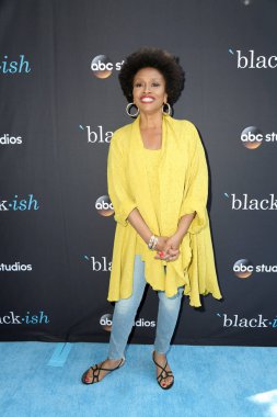 Los Angeles - Nisan 28: Jenifer Lewis Disney Studios on 28 Nisan 2018 Burbank, Ca 