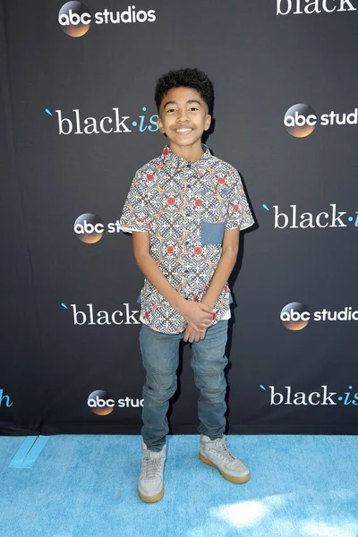 Los Angeles Avril Miles Brown Black Ish Fyc Event Aux — Photo