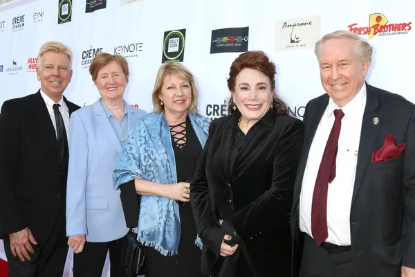 Los Angeles Apr Donelle Dadigan Rodina Týkající Narození Denní Emmy — Stock fotografie